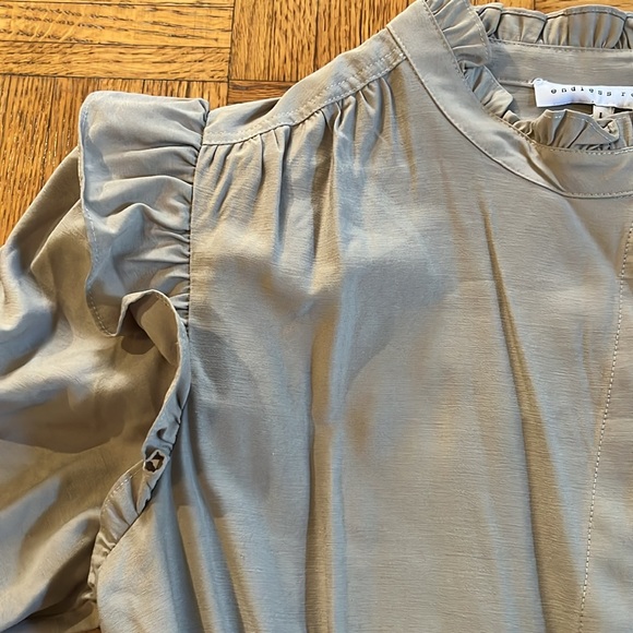 Ruffle romper - Picture 5 of 10